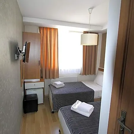 Metrohill Hotel